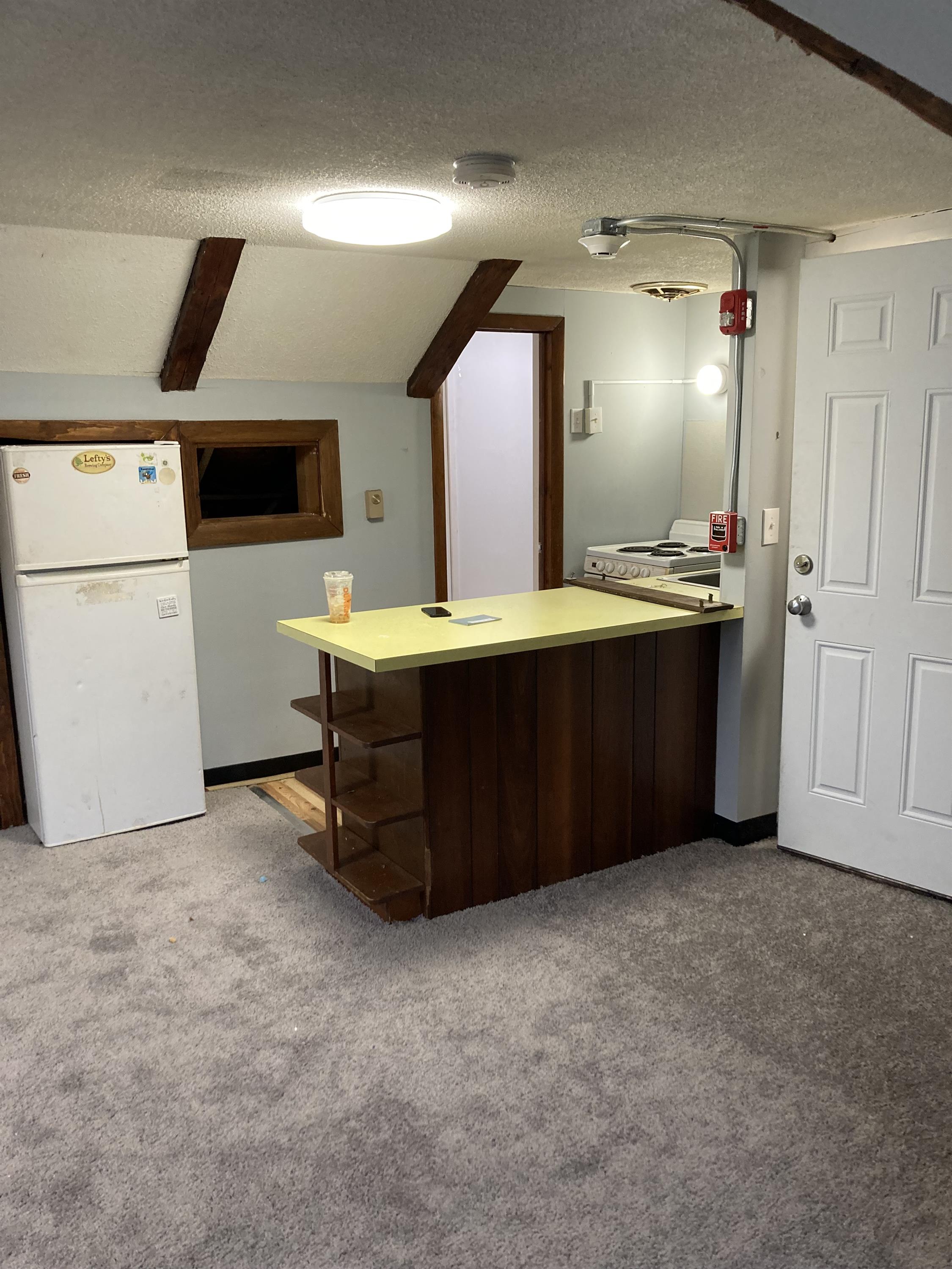 186 Crescent St - 3