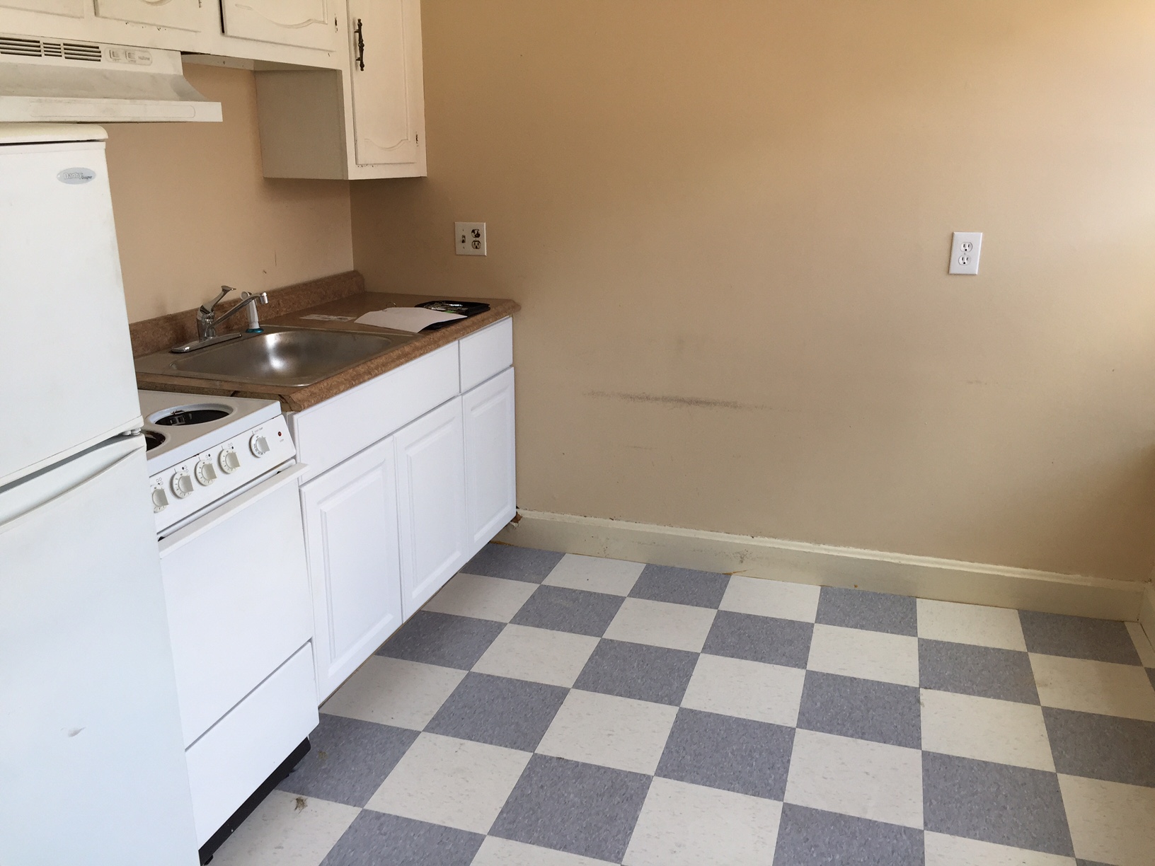 42 Main St - 3
