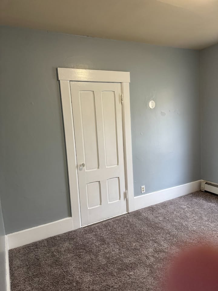 162 Nichols St - 1